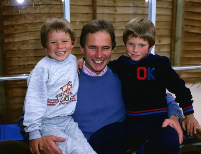 Framed Print : Nick Owen TV Presenter with two sons May 1986 Timothy and Andrew A©mirrorpix Framed Print : Nick Owen TV Presenter with two sons May 1986 Timothy and Andrew A©mirrorpix