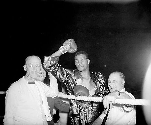 Nino Valdes Boxer - Feb 1957 at Earls Court