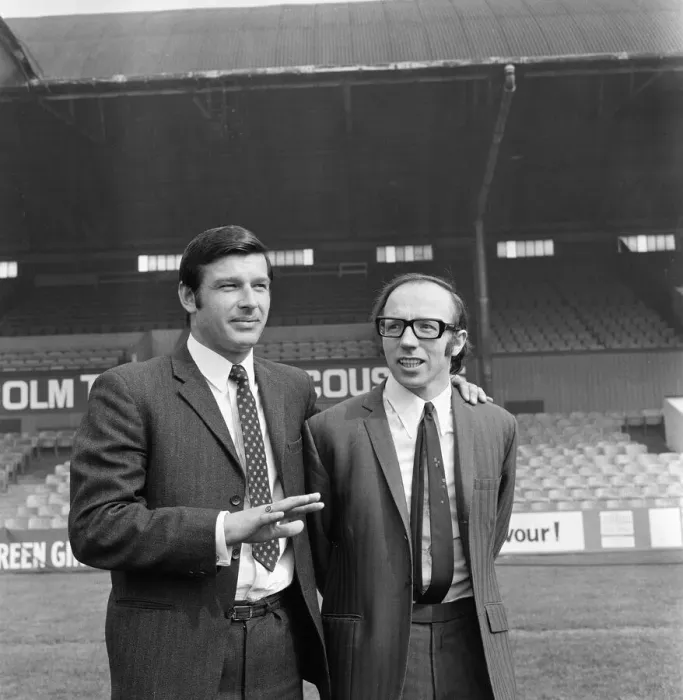 Framed Print : Nobby Stiles signs for Middlesbrough F. C. He is pictured with Manager Stan Anderson. 1971 Framed Print : Nobby Stiles signs for Middlesbrough F. C. He is pictured with Manager Stan Anderson. 1971