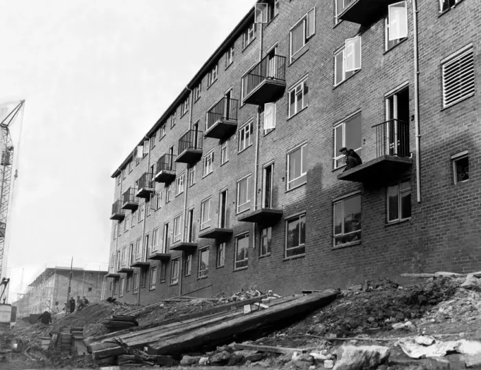 Framed Print : The Noble Street flats Housing Estate in Scotswood, Newcastle