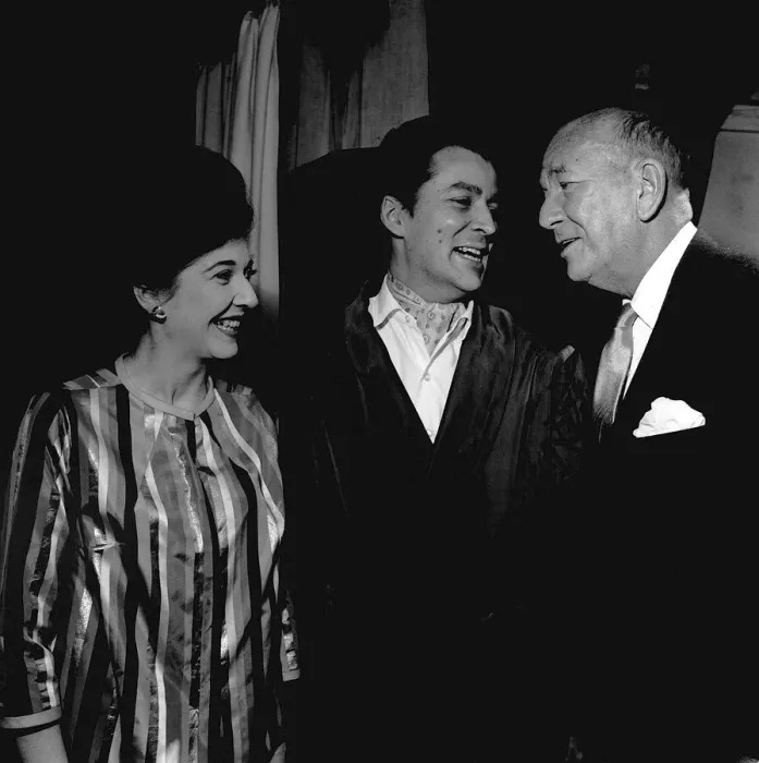 Framed Print : Noel Coward with actress Rosemary Martin and actor Eduard De Souza at a special