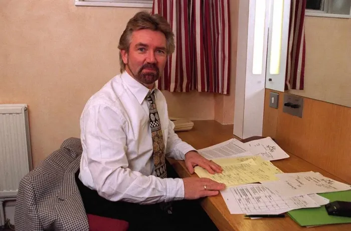 Framed Print : Noel Edmonds TV Presenter sitting in his dressing room Framed Print : Noel Edmonds TV Presenter sitting in his dressing room