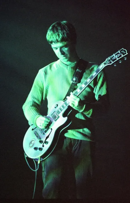 Framed Print : Noel Gallagher of Oasis performing at Newcastle Arena during their Be Here Now Tour Framed Print : Noel Gallagher of Oasis performing at Newcastle Arena during their Be Here Now Tour