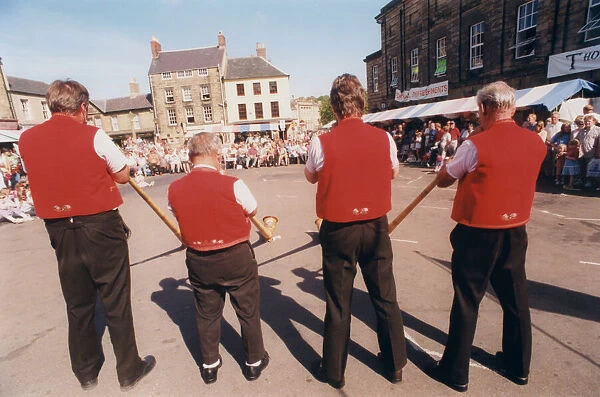 North East Festivals The Alnwick Music Festival 6 August 1997 - A horn blowing