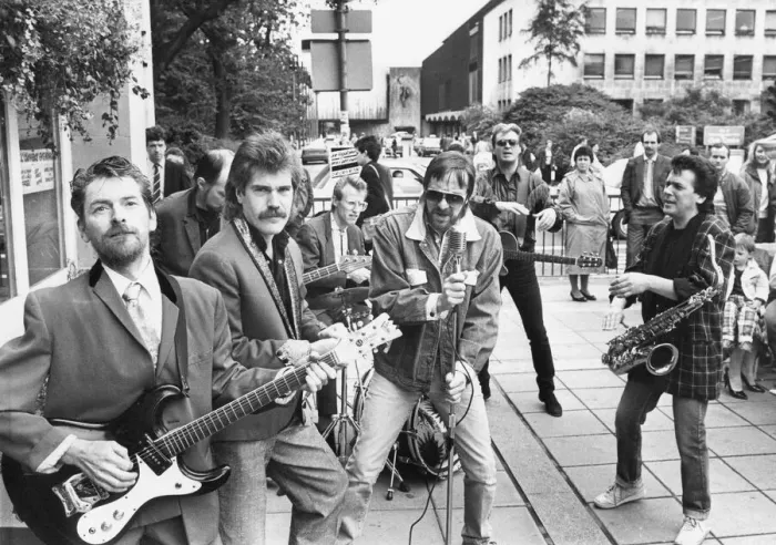 Framed Print : North East group Lindisfarne busking opposite Newcastle Civic Centre Framed Print : North East group Lindisfarne busking opposite Newcastle Civic Centre
