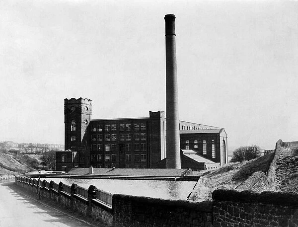 North End Spinning Companys Mill in Bolton, Greater Manchester, 16th March 1948