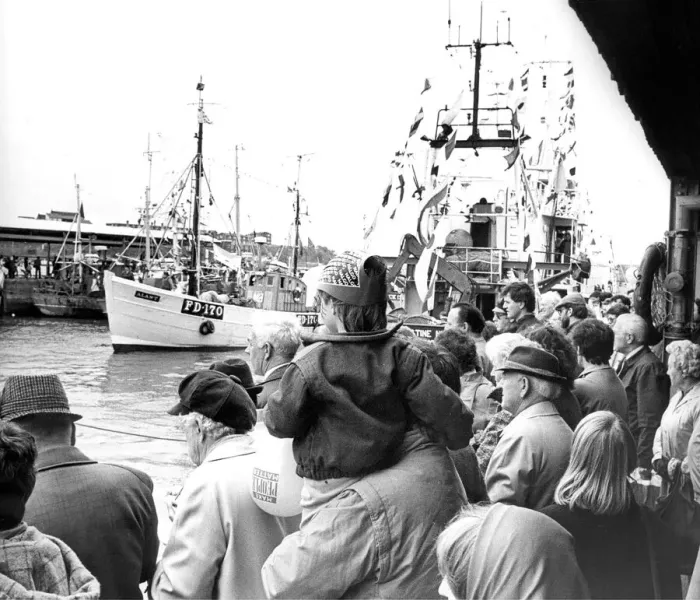 Framed Print : North Shields fishing festival crowds welcome the boats back at North Shields Fish Qyay Framed Print : North Shields fishing festival crowds welcome the boats back at North Shields Fish Qyay