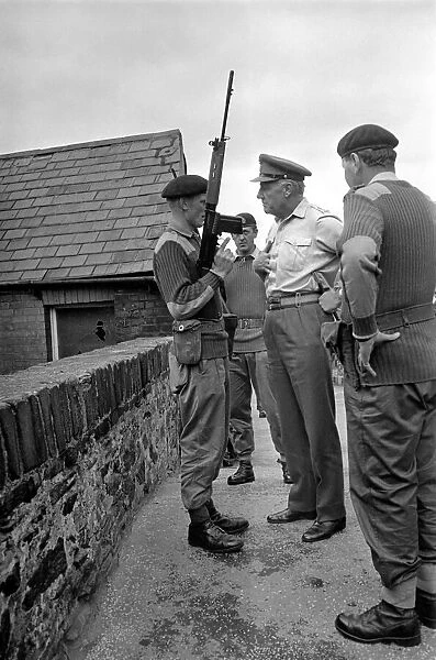 Northern Ireland August 1969. Chief of staff General Sir Geoffrey Baker seen here touring