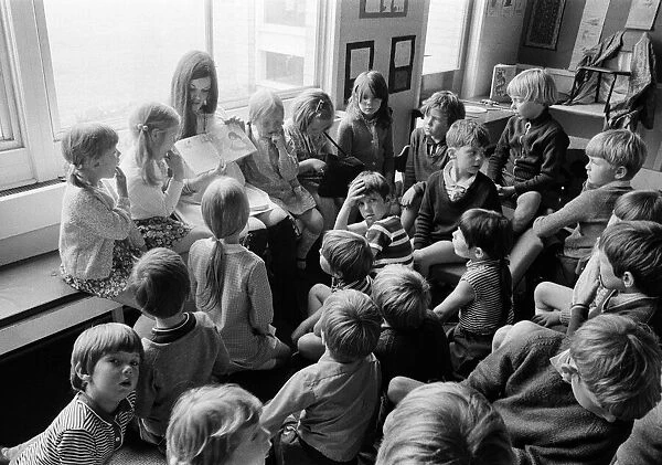 Norton Glebe Primary School. 1972