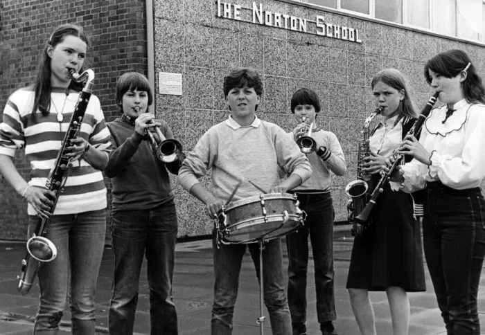 Framed Print : Norton School, Berkshire Road, Norton, Cleveland, Stockton on Tees, 10th June 1983 Framed Print : Norton School, Berkshire Road, Norton, Cleveland, Stockton on Tees, 10th June 1983