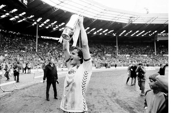 Norwich 1-0 Sunderland 1985 League Cup Final. Mick Channon. 24  /  3  /  1985