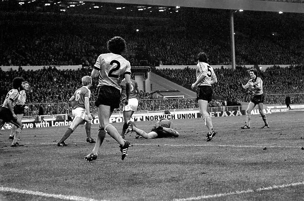 Nottingham Forest v. Wolverhampton Wanderers. (League Cup Final). March 1980 LF02-06-019