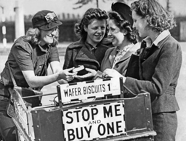 Nottinghams women in war time - Ice cream saleswoman 15th June 1945