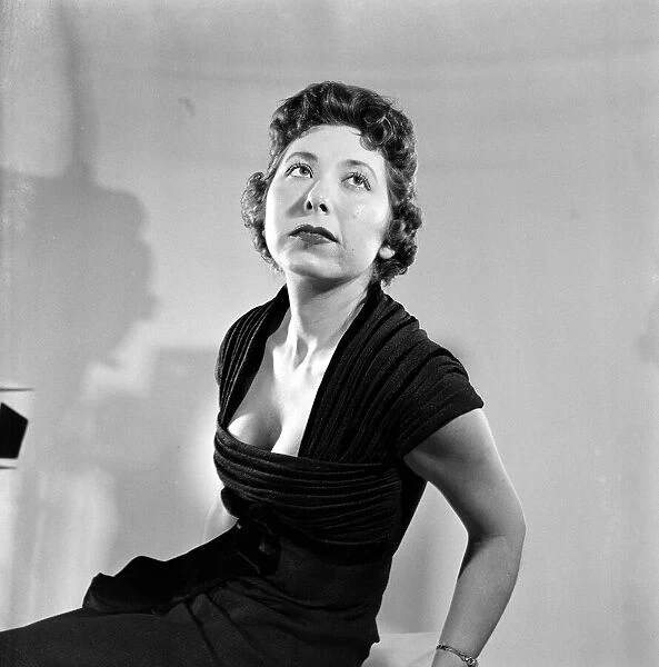 Novelist Roberta Leigh. 13th December 1954