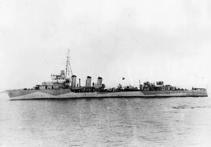 Framed Print : O. R. P Burza, a Polish destroyer. January 1943 Framed Print : O. R. P Burza, a Polish destroyer. January 1943