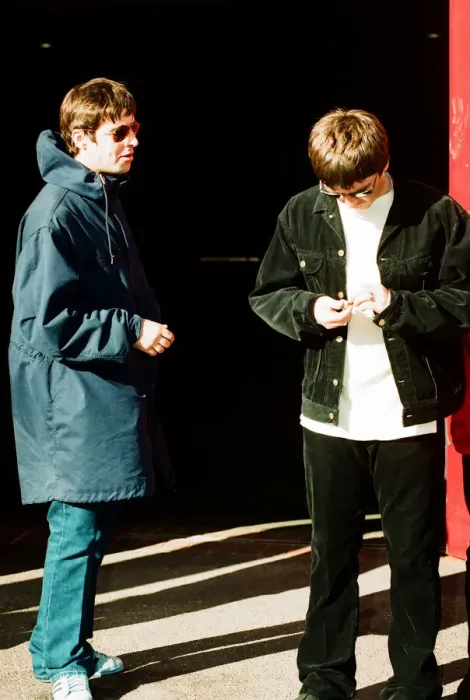 Framed Print : Oasis performing at the Metroradio Arena, Newcastle upon Tyne, United Kingdom