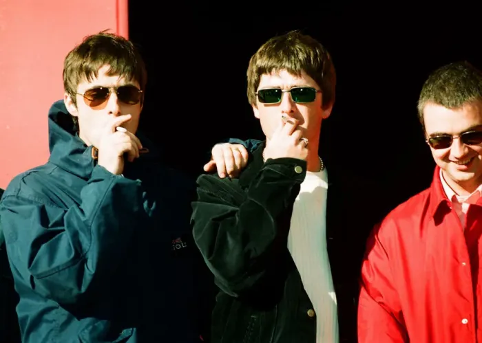 Framed Print : Oasis performing at the Metroradio Arena, Newcastle upon Tyne, United Kingdom Framed Print : Oasis performing at the Metroradio Arena, Newcastle upon Tyne, United Kingdom