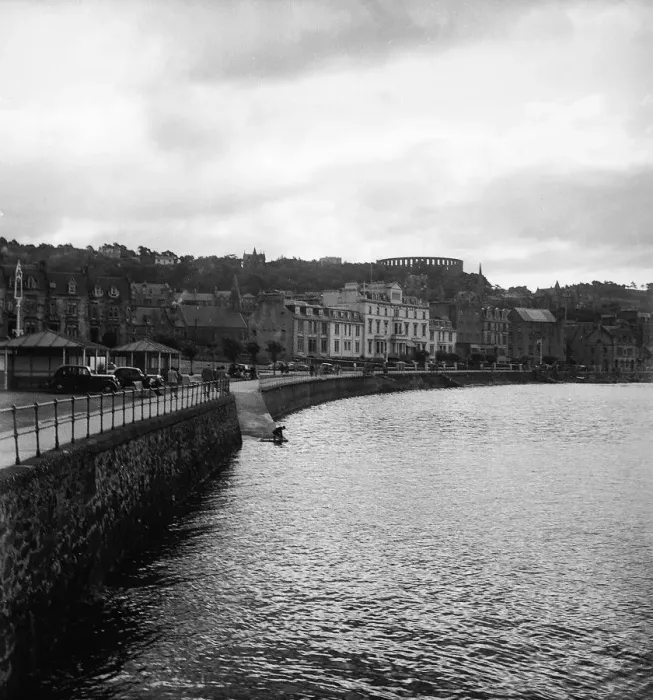 Framed Print : Oban on the north west coast of Scotland 1951 Framed Print : Oban on the north west coast of Scotland 1951