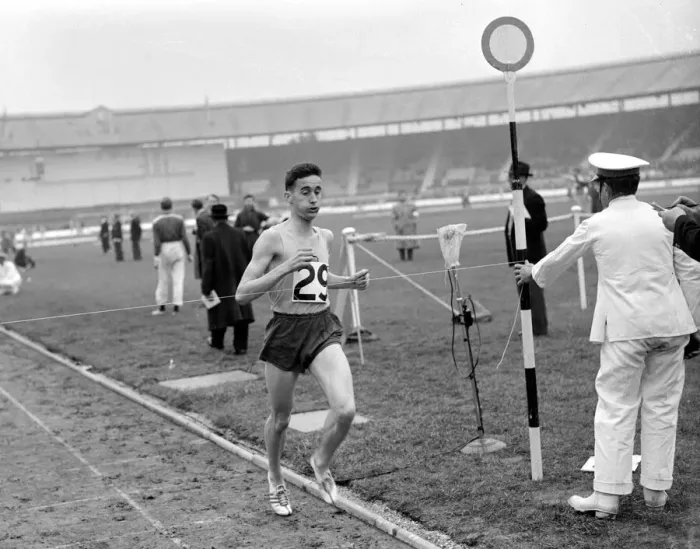 Framed Print : Occasion of breaking four minute mile Sport Athletics Action at White City London