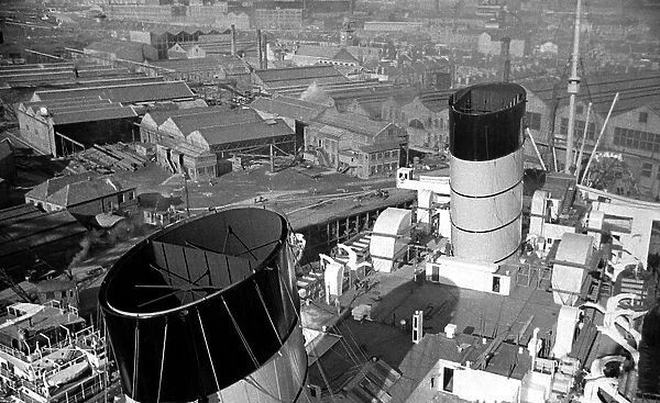 The ocean liner Queen Mary berthed at Clydebank docks circa 1938