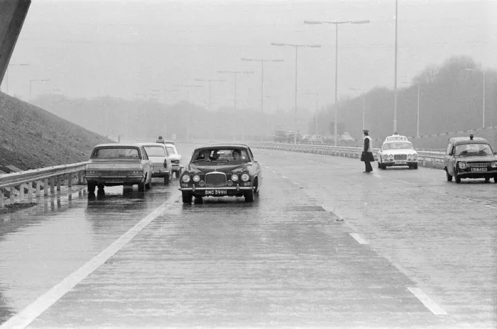 Framed Print : Official Opening of M4 Motorway by Conservative Junior Minister Michael Heseltine