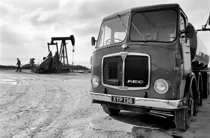 Framed Print : Oil well at Kimmeridge, near Wareham, Dorset. February 1975 75-00984-004 Framed Print : Oil well at Kimmeridge, near Wareham, Dorset. February 1975 75-00984-004