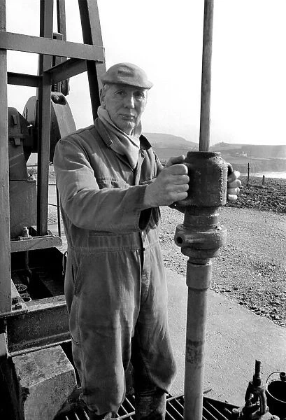 Oil well at Kimmeridge, near Wareham, Dorset. February 1975 75-00984-003