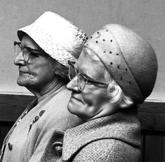 Framed Print : Two old ladies wearing hats and spectacles. 16th August 1962 Framed Print : Two old ladies wearing hats and spectacles. 16th August 1962