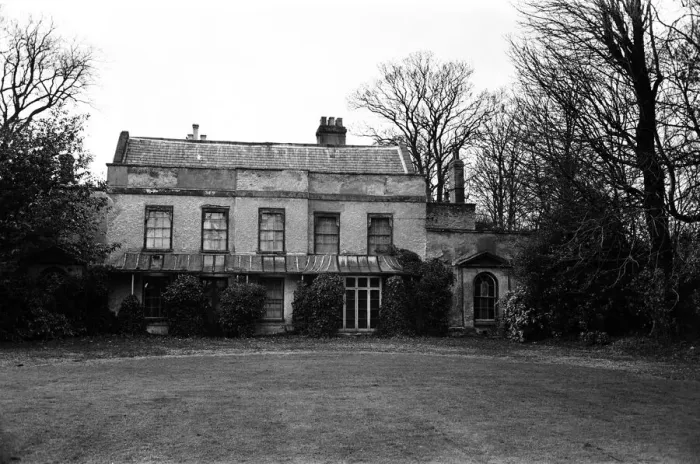Framed Print : Old Palace House, Cheshunt, Hertfordshire. 1st February 1968 Framed Print : Old Palace House, Cheshunt, Hertfordshire. 1st February 1968