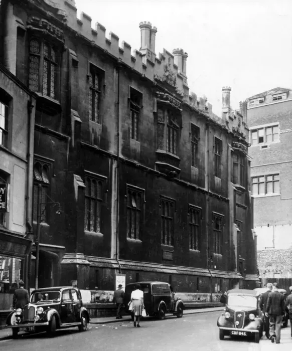 Framed Print : The old Red Maids School in Denmark Street, demolished in 1952 to make way for Gaunts