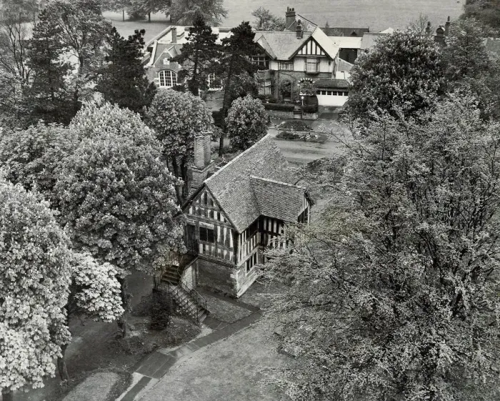 Framed Print : Old School House, Kings Norton. 15 / 05 / 1957 Framed Print : Old School House, Kings Norton. 15 / 05 / 1957