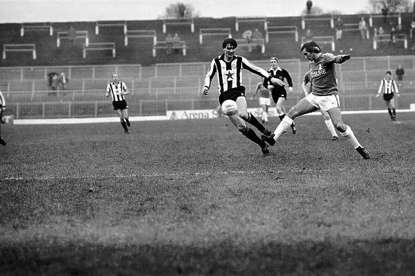 Oldham 0 v. Newcastle 0. Division Two Football. February 1981 MF01-36-012