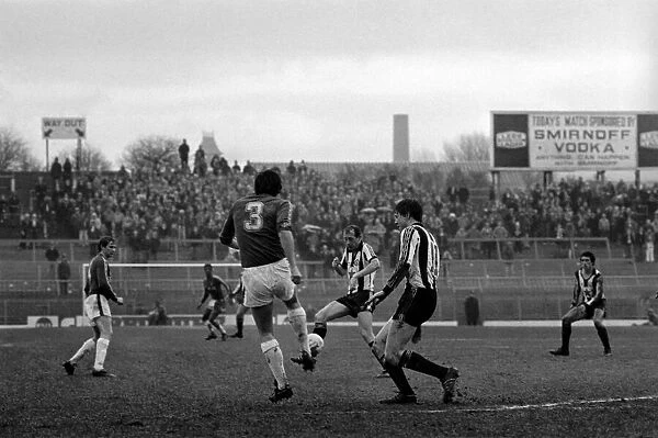 Oldham 0 v. Newcastle 0. Division Two Football. February 1981 MF01-36-009
