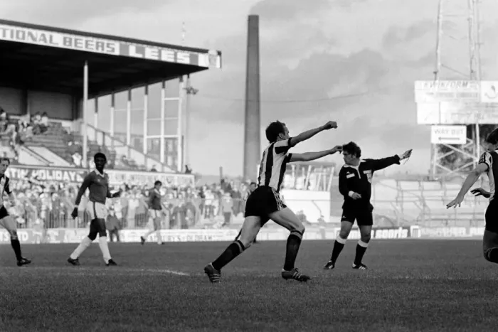 Framed Print : Oldham 3 v. Newcastle United 1. Division 2 Football October 1981 MF04-13-102 Framed Print : Oldham 3 v. Newcastle United 1. Division 2 Football October 1981 MF04-13-102