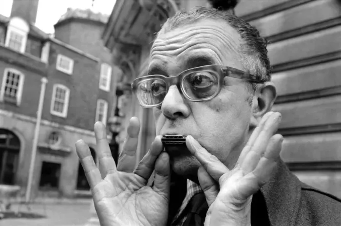 Framed Print : Oldman: Humour: Bicycle: Mr. Larry Adler appeared at Bow Street Magistrates court Framed Print : Oldman: Humour: Bicycle: Mr. Larry Adler appeared at Bow Street Magistrates court