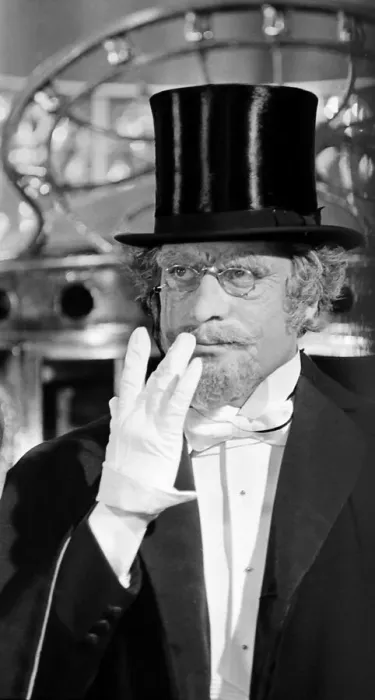 Framed Print : Oliver Reed in Assination Bureau The first week of shooting at Pinewood