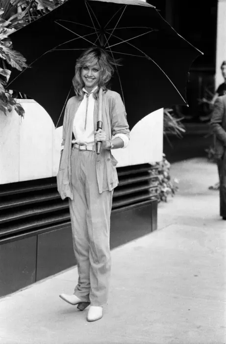 Framed Print : Olivia Newton John in London for the premiere of her latest film Xanadu Framed Print : Olivia Newton John in London for the premiere of her latest film Xanadu