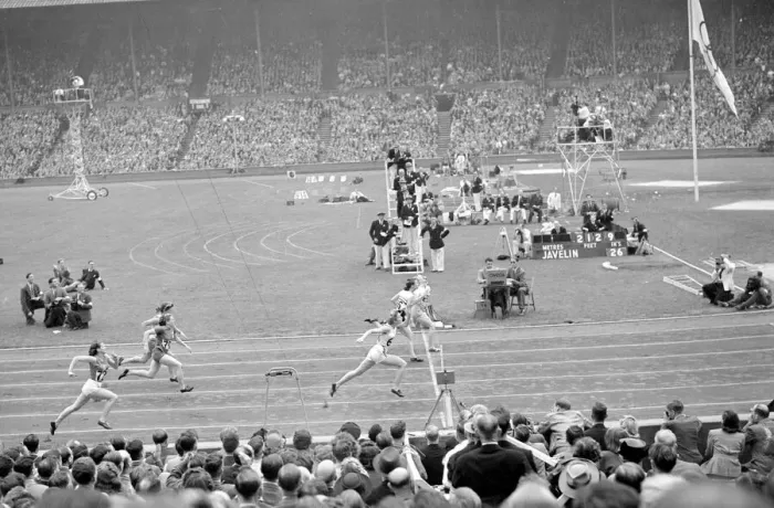 Framed Print : Olympic Games 1948 Finish of the 80 metres hurdles at Wembley Stadium - won by Fanny Framed Print : Olympic Games 1948 Finish of the 80 metres hurdles at Wembley Stadium - won by Fanny