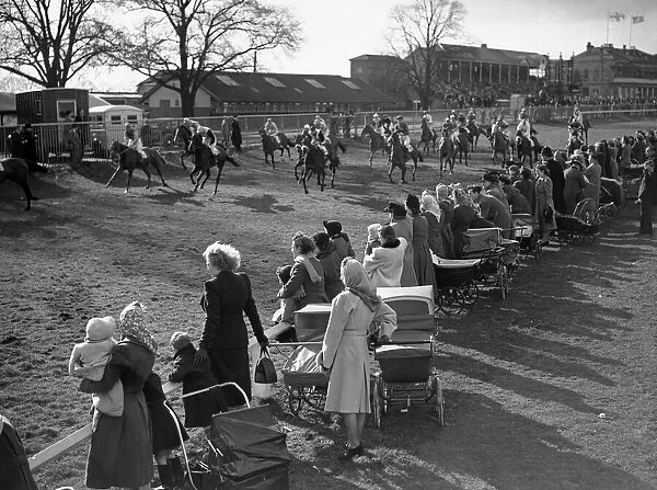 Open of the flat racing season at Lincoln. 15th March 1950
