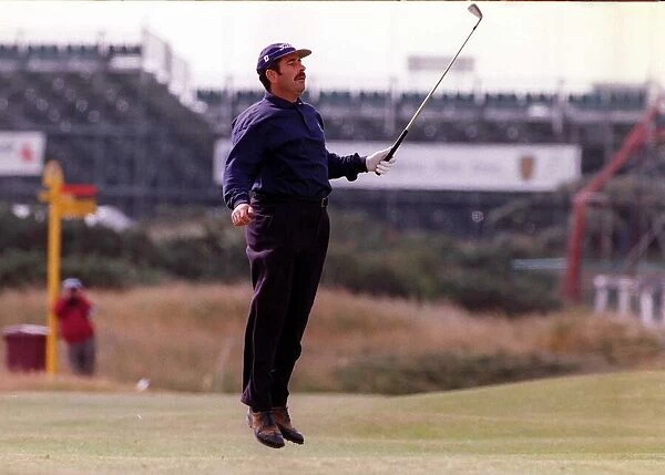 Open Golf Championship Birkdale 1998 Sam Torrance jumps at the 11th to have a look at