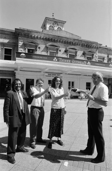 Framed Print : The opening of the Three Guineas Pub, Reading. 23rd June 1994 Framed Print : The opening of the Three Guineas Pub, Reading. 23rd June 1994