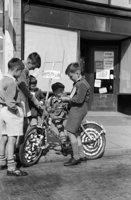 Framed Print : Orpington Carnival, Kent. 7th June 1954