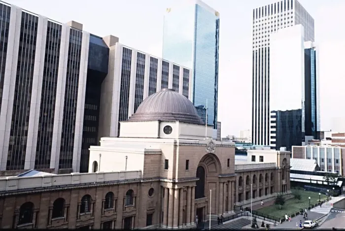 Framed Print : Overlooking Supreme Court with Sun Hotel Towers and Sanlam building in background Framed Print : Overlooking Supreme Court with Sun Hotel Towers and Sanlam building in background