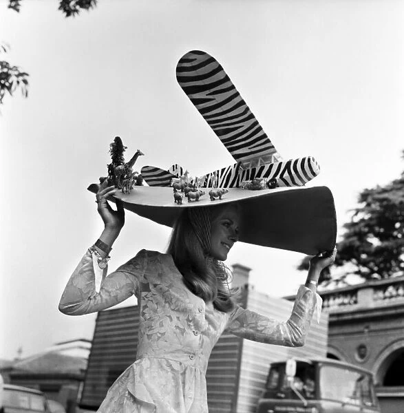 Oversized hats on display on the first day of Royal Ascot June 1970 70-05824-006