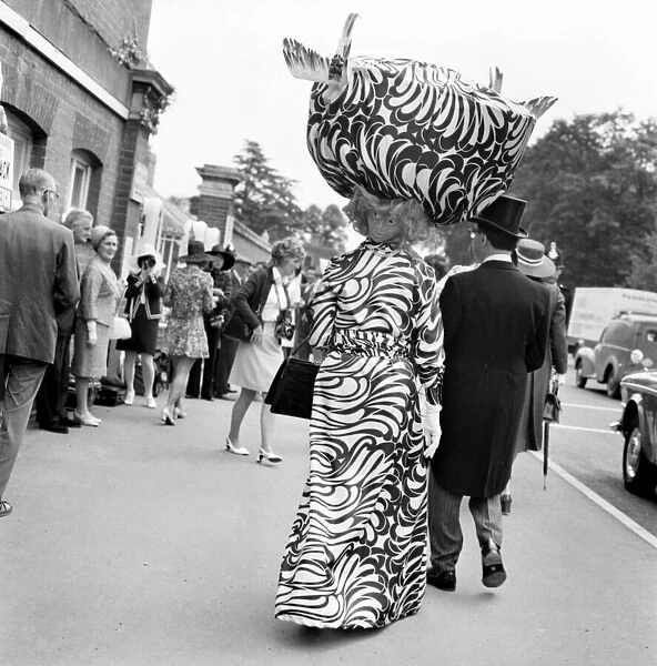 Oversized hats on display on the first day of Royal Ascot June 1970 70-05824-009