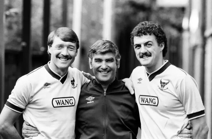 Framed Print : Oxford United footballers Malcolm Shotten (left) and Gary Briggs (right