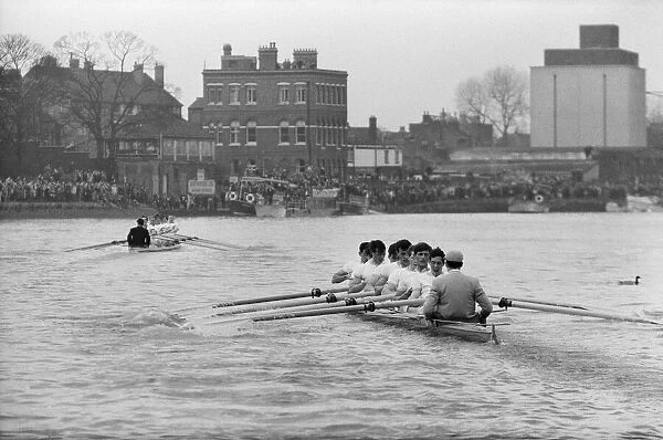 Oxford verses Cambridge Boat Race, on The River Thames, London