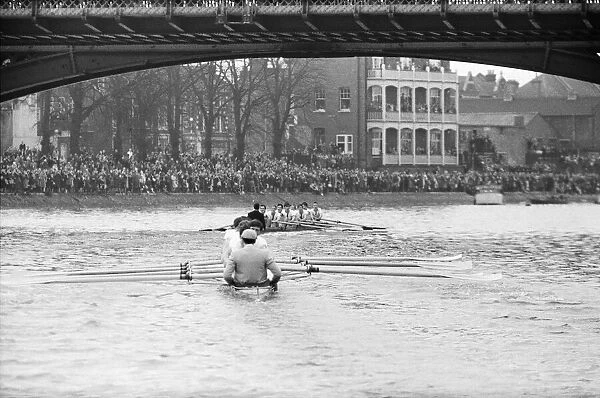 Oxford verses Cambridge Boat Race, on The River Thames, London