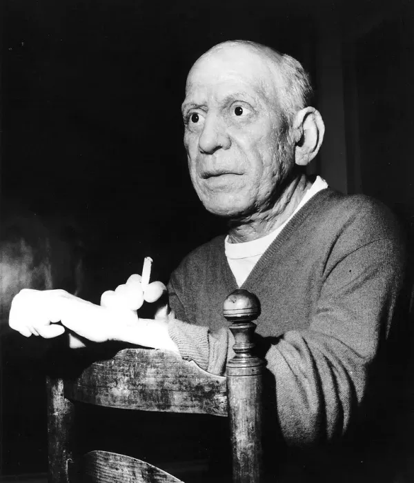 Framed Print : Pablo Picasso Painter The new statue of Pablo Picasso at Madam Tussaud. 1973 Framed Print : Pablo Picasso Painter The new statue of Pablo Picasso at Madam Tussaud. 1973