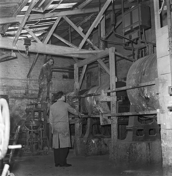 Painting being manufactured at the Beardill Victoria Works in The Wells Road, Nottingham